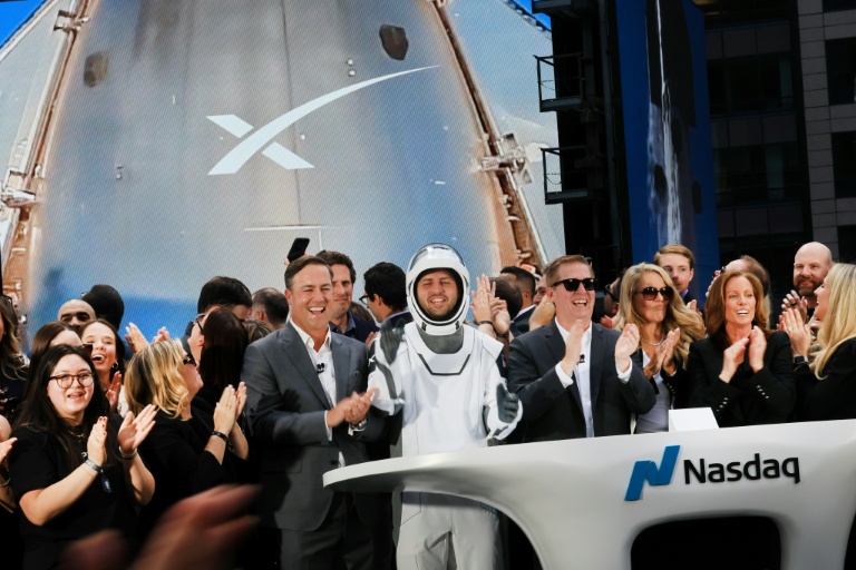 Le trimestre a aussi été animé par l'entrée en Bourse, le 12 juin, du géant de l'aérospatial SpaceX, Goldman Sachs étant l'une des deux principales banques choisies pour diriger cette opération.