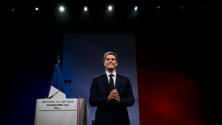 Gabriel Attal, candidat du parti de centre droit Renaissance à l'élection présidentielle française de 2027, lors d'un meeting de campagne à Lyon, le 10 octobre 2026