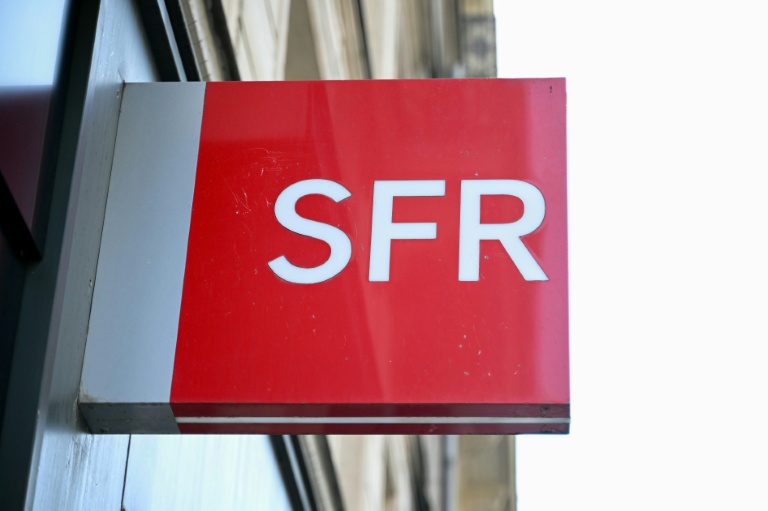 Le contrôle du projet de rachat de SFR sera effectué en France par l'Autorité de la concurrence, a-t-elle annoncé mercredi dans un communiqué, la Commission européenne ayant décidé de lui renvoyer l'examen du dossier