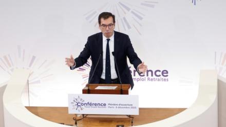 Le ministre du Travail Jean-Pierre Farandou lors du lancement de la conférence Travail et retraites, le 5 décembre 2025 à Paris