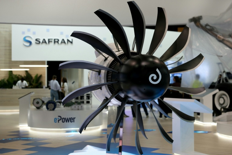 Maquette de moteur non caréné (open fa) Rise de CFM INternational au salon Le Bourget, près de Paris, le  15 juin 2025