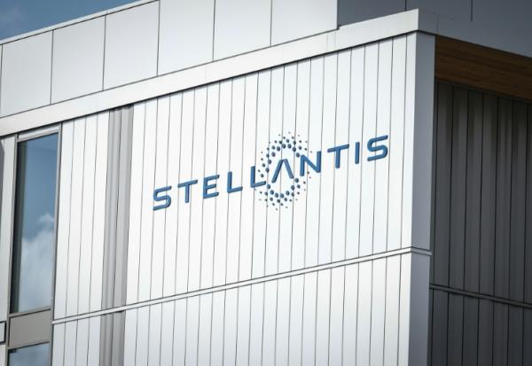 Stellantis a annoncé jeudi un "plan stratégique de 60 milliards d'euros pour accélérer sa croissance et sa rentabilité"