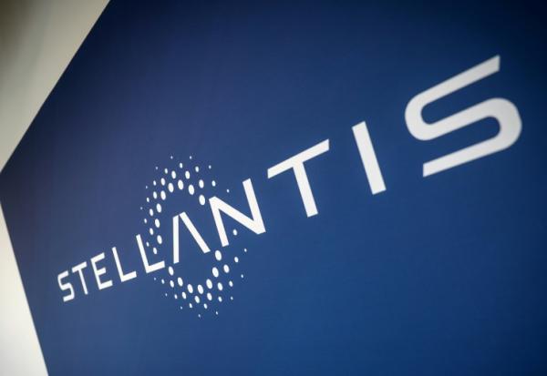 Stellantis "va investir plus d'un milliard d'euros" pour produire, à partir de 2029, une "nouvelle génération de véhicules électriques" sur son site de Mulhouse