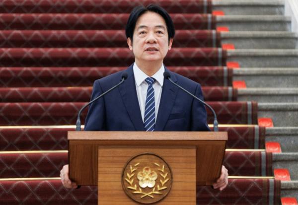 Le président taïwanais Lai Ching-te prononce un discours à l'occasion du premier anniversaire de son investiture, le 20 mai 2025 à Taipei