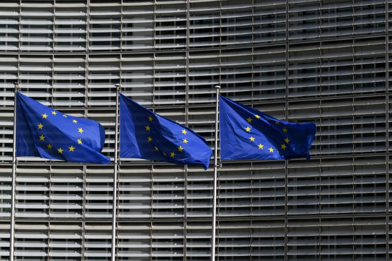 La Commission européenne dit vouloir soumettre Amazon Web Services et Microsoft Azure, numéros un et deux des services cloud, à un régime d'obligations et de contrôles plus sévère