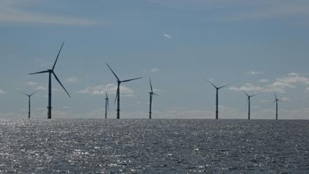 Des éoliennes au large de La Turballe (ouest), le 30 septembre  2022