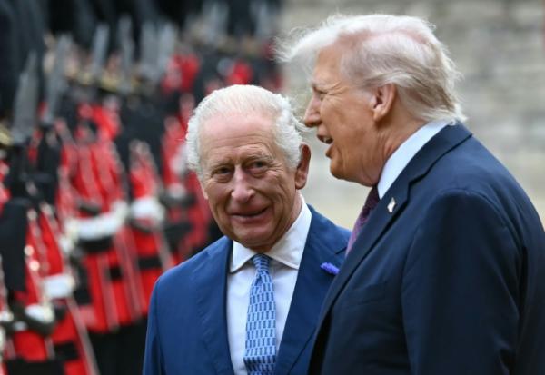 Le roi Charles III (à gauche) et le président américain Donald Trump à Windsor, le 17 septembre 2025