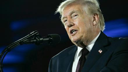 Le président américain Donald Trump lors du dîner annuel du Comité national républicain du Congrès à Washington, le 25 mars 2026