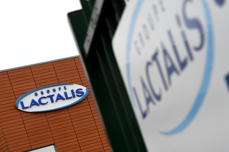 Lactalis annonce le lancement d'un vaste rappel de lait infantile en France et dans de nombreux pays à travers le monde