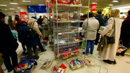 Un magasin Marks and Spencer, le  21 décembre 2001 à Paris