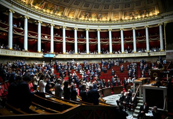 A l'Assemblée nationale, à Paris, le 7 avril 2026