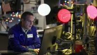Un opérateur à la Bourse de New York, le 5 décembre 2025