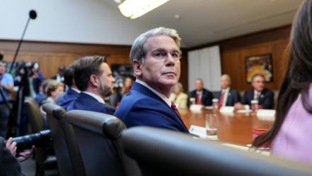 Le secrétaire américain au Trésor Scott Bessent assiste à une réunion à Camp David, dans le Maryland, le 31 juillet 2026
