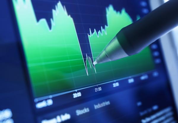 Hausse des marchés européens, le CAC 40 proche des 7900 points