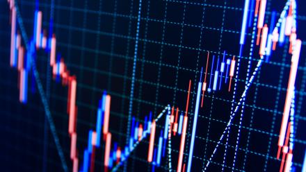 Hausse moins importante que prévu des stocks américains de gaz