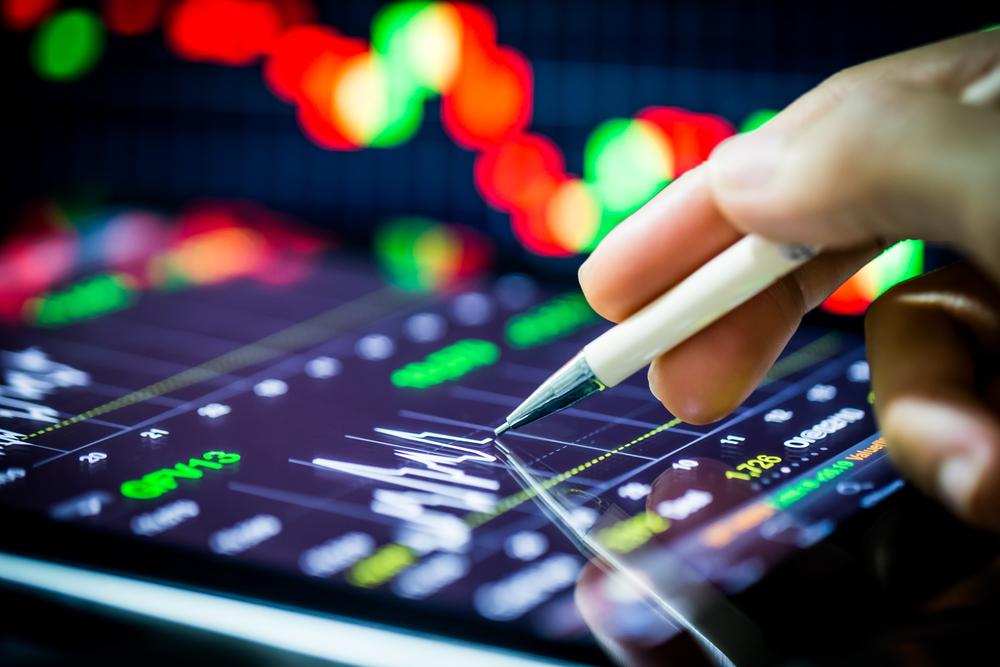 L'Europe en ordre dispersé, le CAC 40 se rapproche de son plus haut absolu