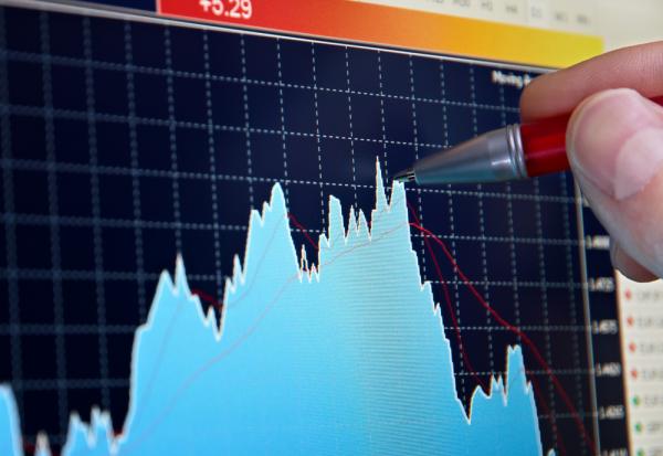 Wall Street dans le rouge : Donald Trump menace l'Europe de nouveaux droits de douane