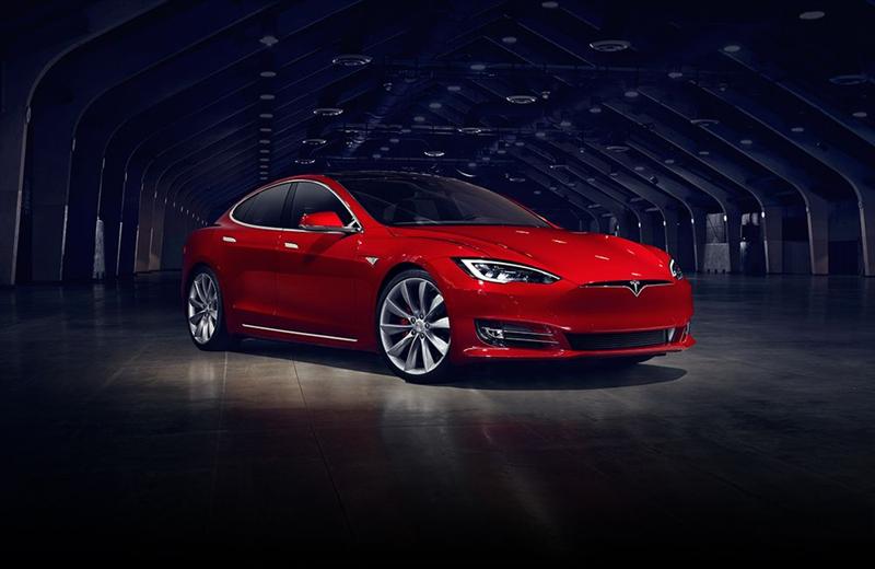 Automobile : nouvelle hausse du marché européen en mai, Tesla et les Chinois cartonnent