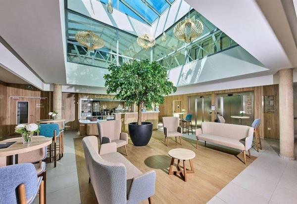 Emeis : le rouge l'emporte encore