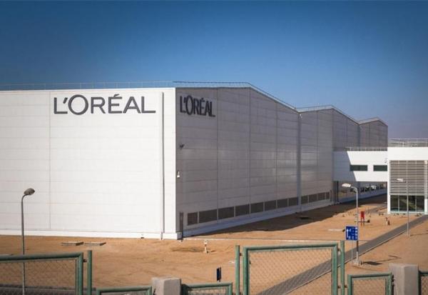 L'Oréal : grimpe, Puig et Estee Lauder discutent fusion