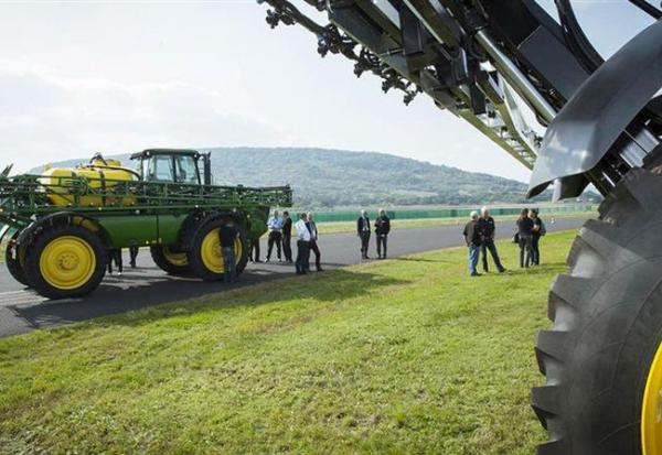 Michelin, le CNRS, l'INSA Lyon, Lyon 1 Université et l'Université Jean Monnet Saint-Étienne ont inauguré PolMixLab