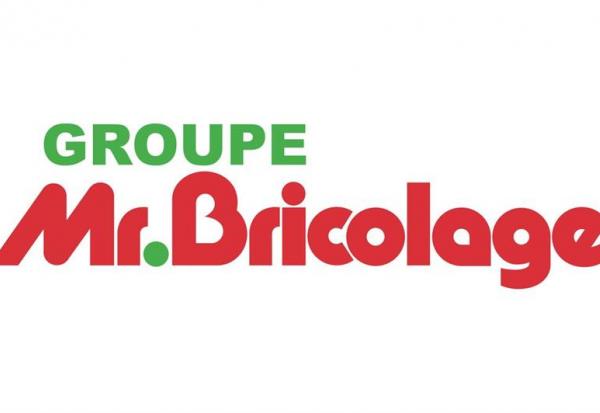 Mr.Bricolage : Année de transition et de poursuite des investissements