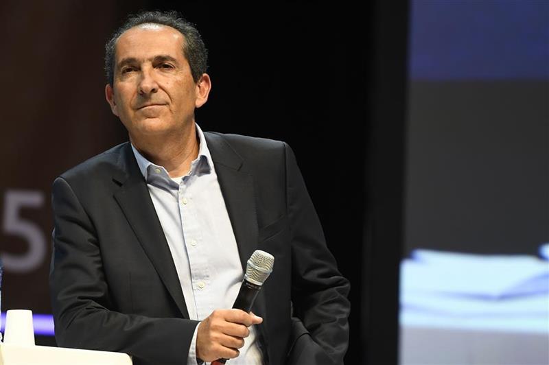 Télécoms : l'acquisition de SFR auprès d'Altice France négociée sur un prix d'entreprise de 20,35 MdsE
