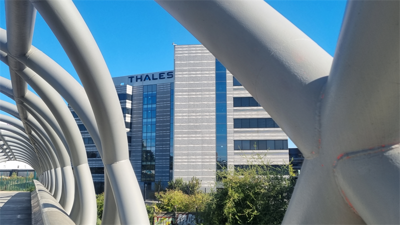 Thales va livrer 400 caméras SharpView - Minerva au Corps des Marines américain