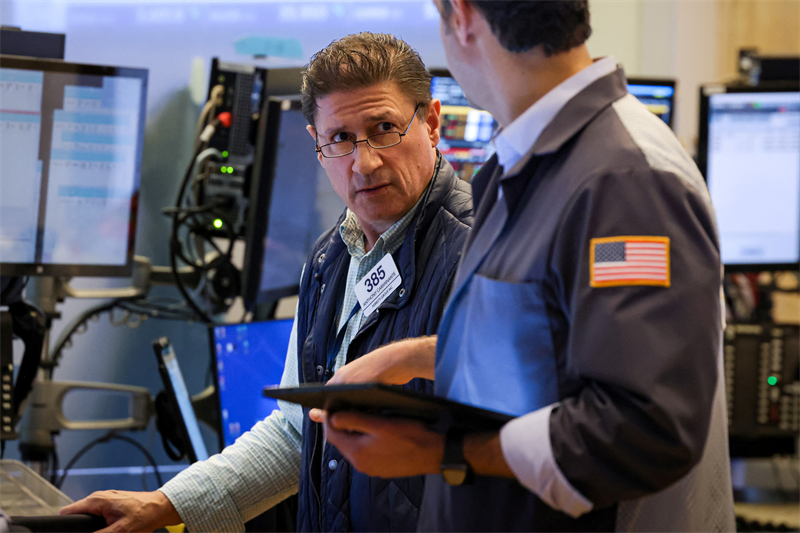 Wall Street accélère à l'approche des sommets, après les chiffres de l'emploi