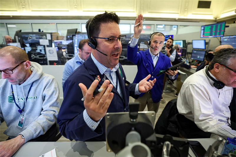 Wall Street : S&P et Nasdaq proches des sommets