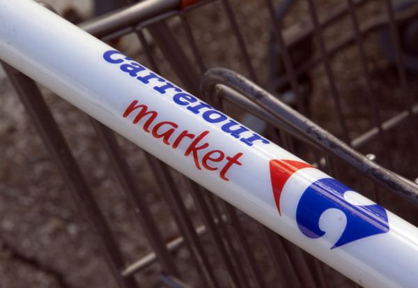 Carrefour sous pression, JP Morgan place le titre sous surveillance négative