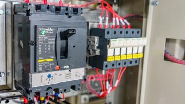 Schneider Electric confirme ses objectifs