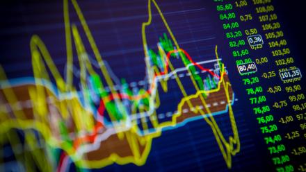 Wall Street, Alphabet et Tesla trébuchent
